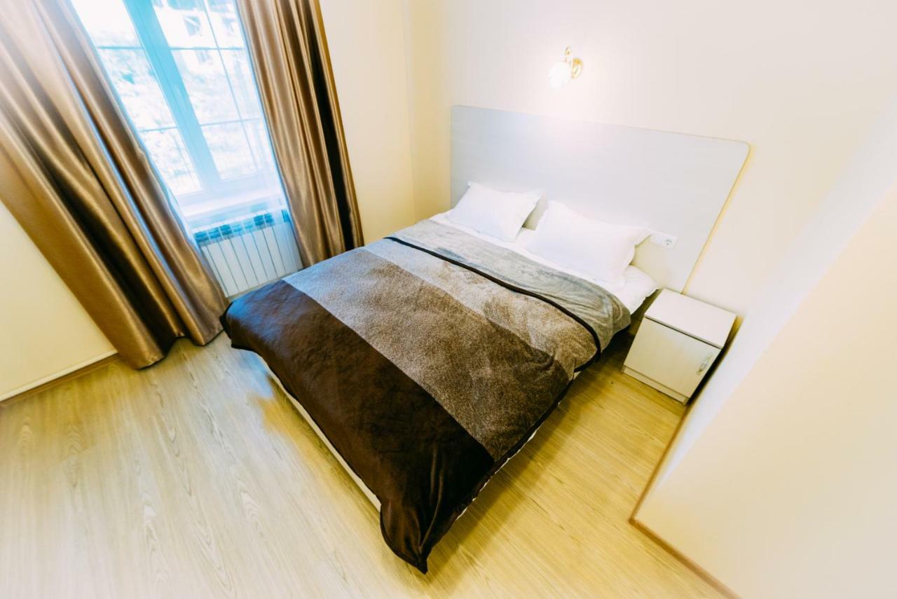 224 Hotell Almaty Eksteriør bilde